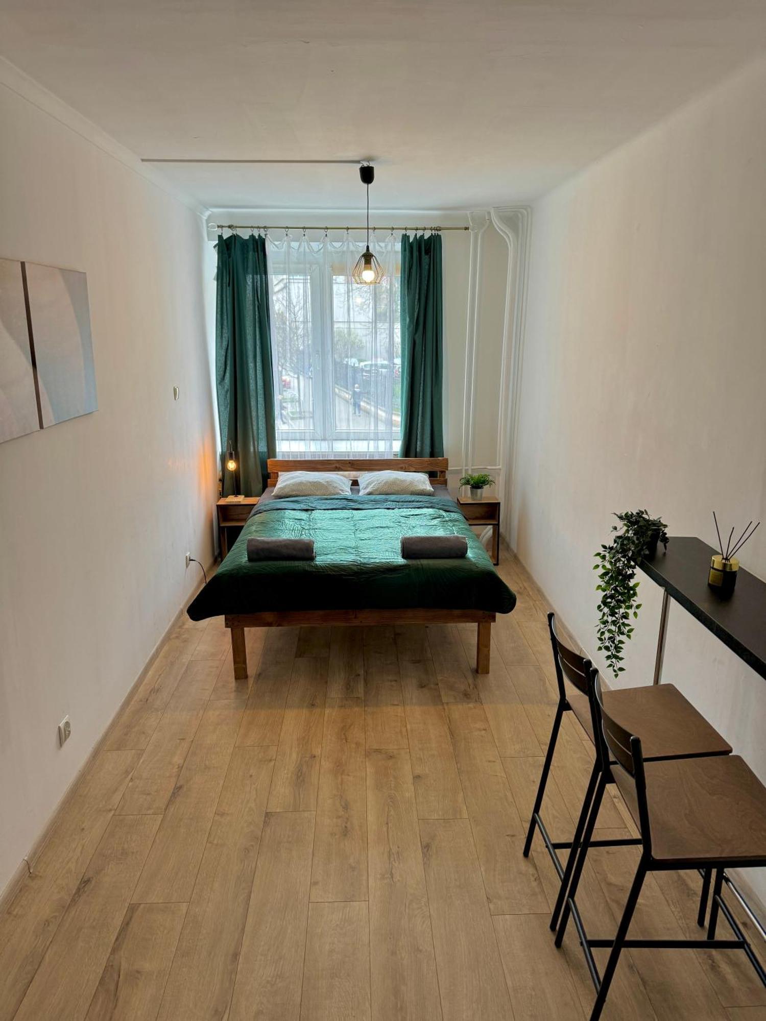 Well Apartment In Old Town Krakow Luaran gambar